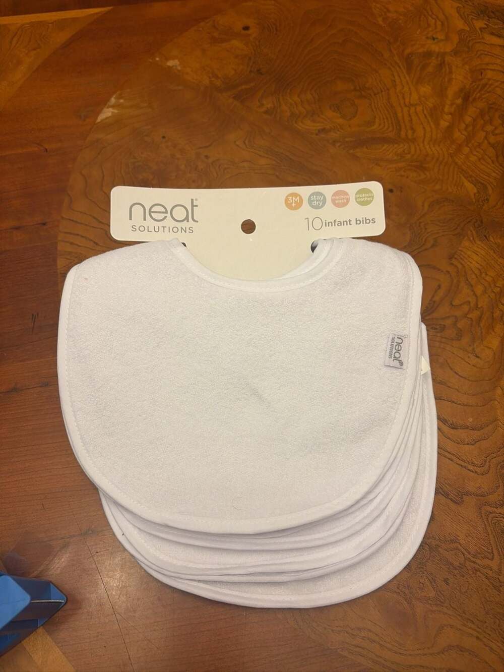 Neat Solutions 9 Pack White Infant Bibs 3M+